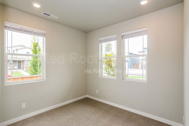 Building Photo - 1526 27th St NW