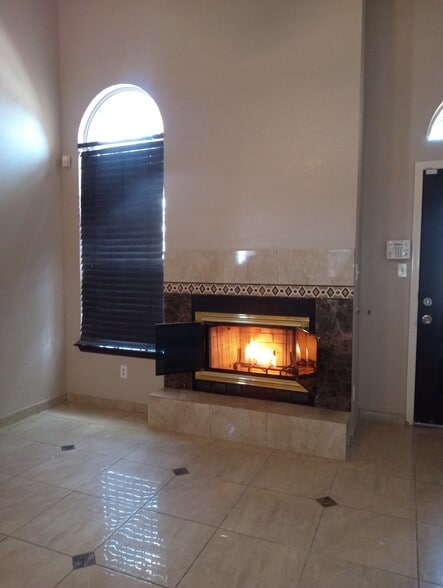 Building Photo - 12513 Angie Bombach Ave