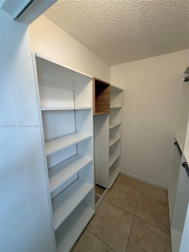 Building Photo - 3600 N 56th Ave