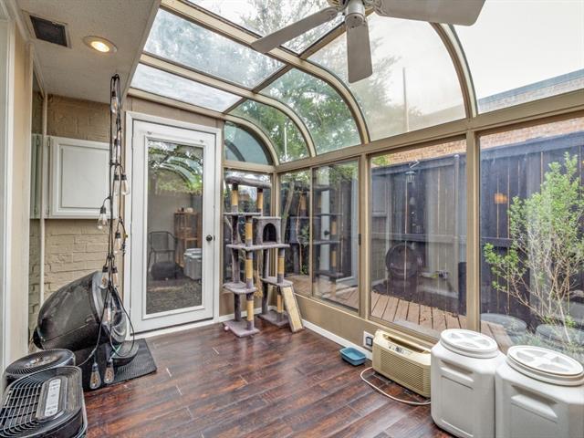 Building Photo - 3139 Golden Oak Ct