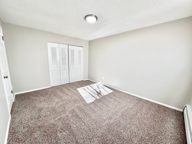 IMG_6406 - 947-951 Allison Street