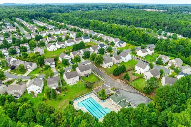 Building Photo - 16619 Broadwing Pl