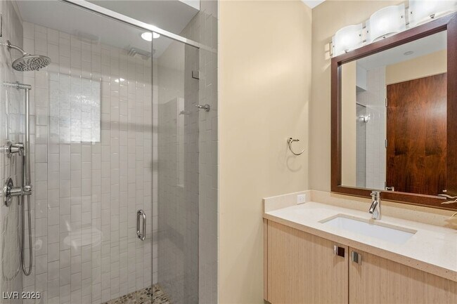 Building Photo - 98 Sun Glow Ln