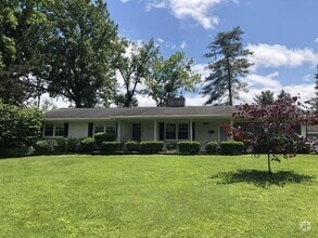 Building Photo - 103 Helmwood Dr