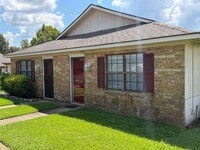 Building Photo - 3109-B Quail Court