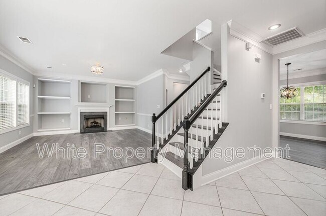 Building Photo - 14612 Provence Ln