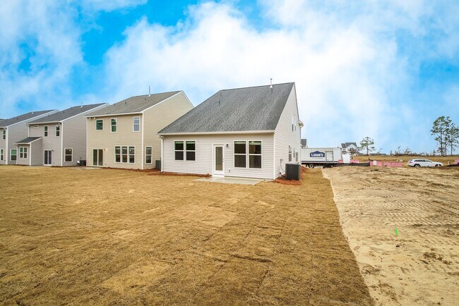 Building Photo - PET FRIENDLY - ENCLOSED FENCE In beautiful Graniteville!  Free Rent promo with qualified lease!!