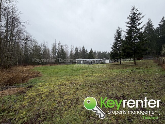 Building Photo - 121 349th St S