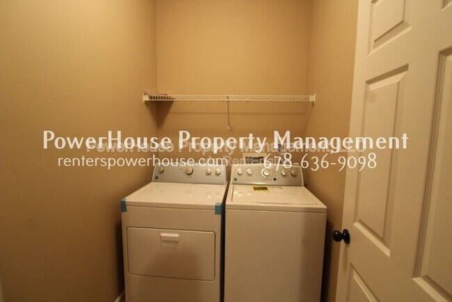 Building Photo - 4830 Hastings Terrace