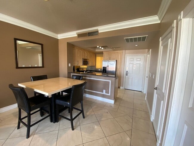 Building Photo - Beautiful, partially furnished 1 bedroom with a view of the Sphere!