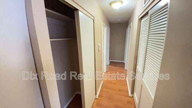 Building Photo - 425 Smalley Blvd