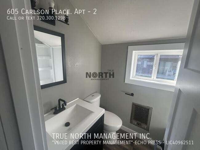 Building Photo - 605 Carlson Pl