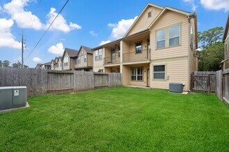 Building Photo - 18554 Jasmine Garden Pl