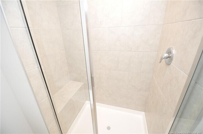 Building Photo - 1009 Shoreside Dr