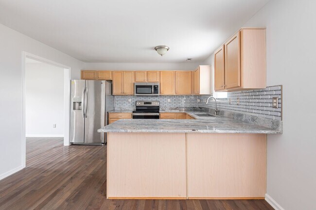 Building Photo - 4 Bedroom 2.5 bath home in Varina!