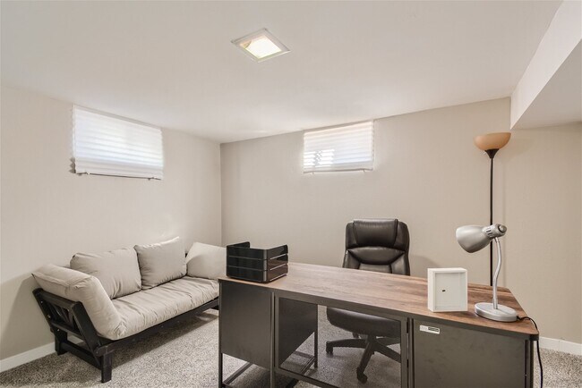 Building Photo - 7604 Reed St