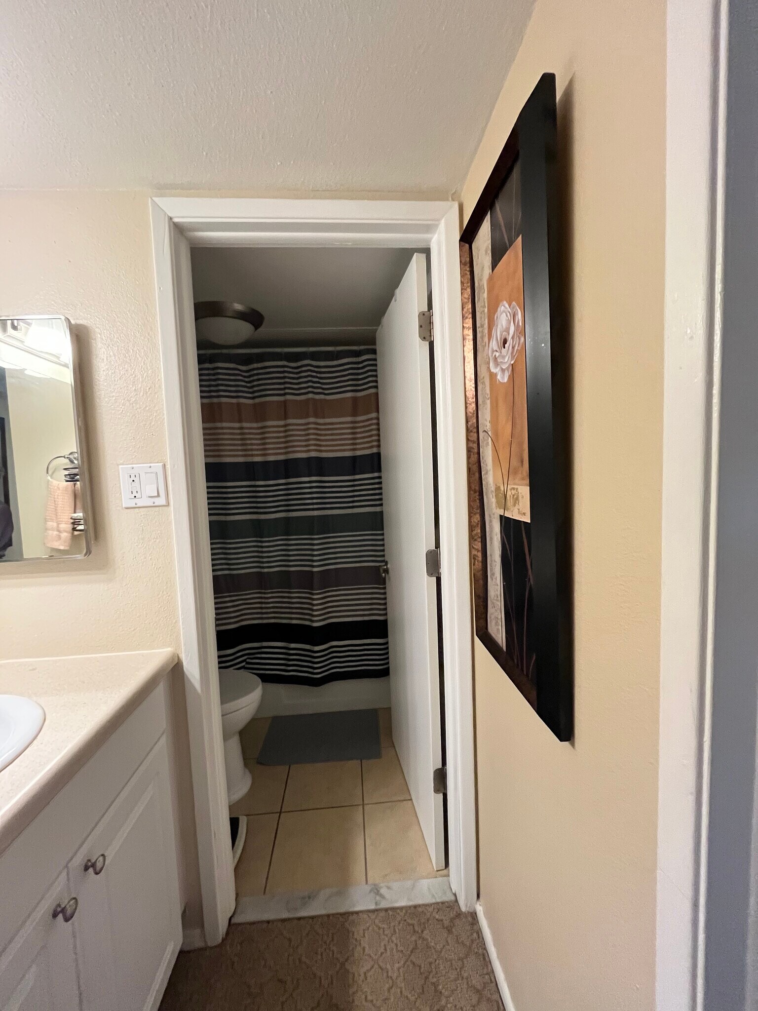 Building Photo - 1020 15th St