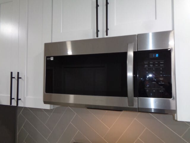 Building Photo - 917 Temple Dr