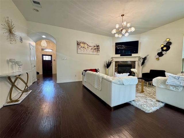 Building Photo - 9304 Moon River Dr
