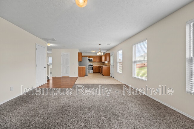 Building Photo - 3236 Woodpoint Dr