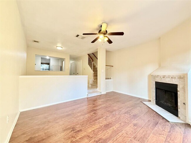 Building Photo - 11901 Swearingen Dr