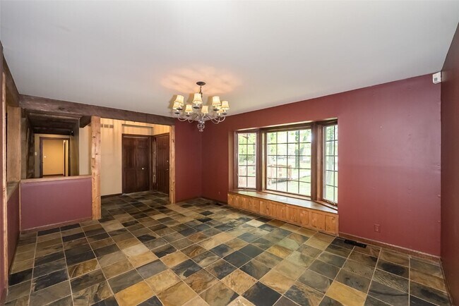 Building Photo - 2731 Christy Ave