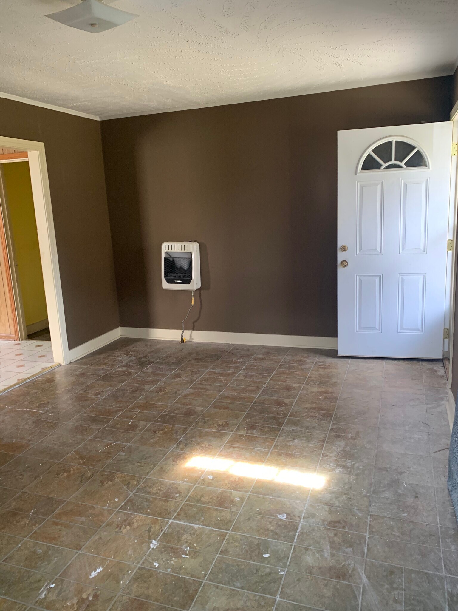 Building Photo - 375 Columbus St