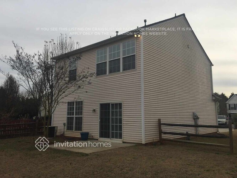 Building Photo - 2011 Chinabrook Ct