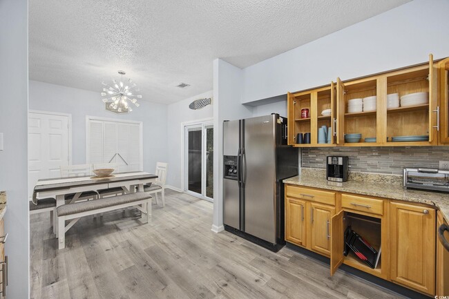 Building Photo - 9580 Maison Ct