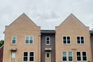 Building Photo - The Grove TownHomes