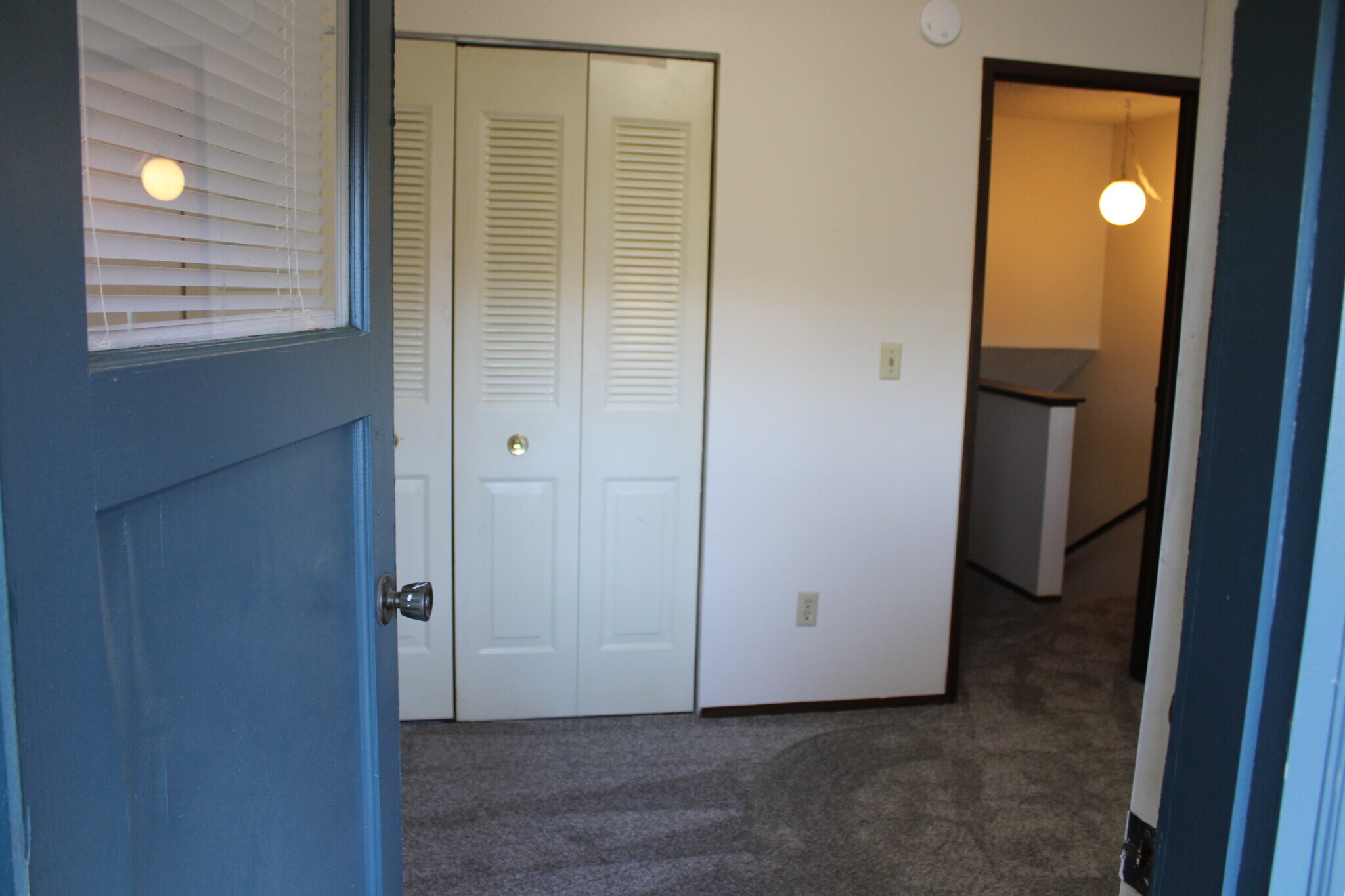 Building Photo - 494 N Colorado Ave