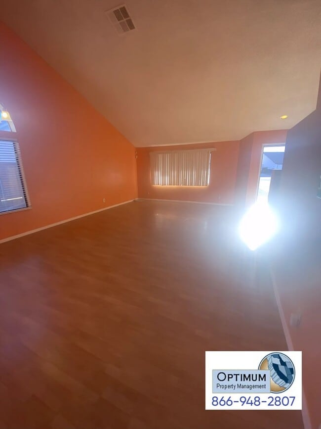 Building Photo - Beautiful 3-Bedroom Home with Covered Patio and Spacious Layout!