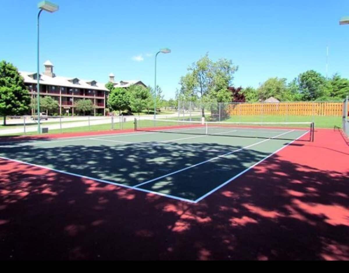 Building Photo - 180 W Rockford Dr