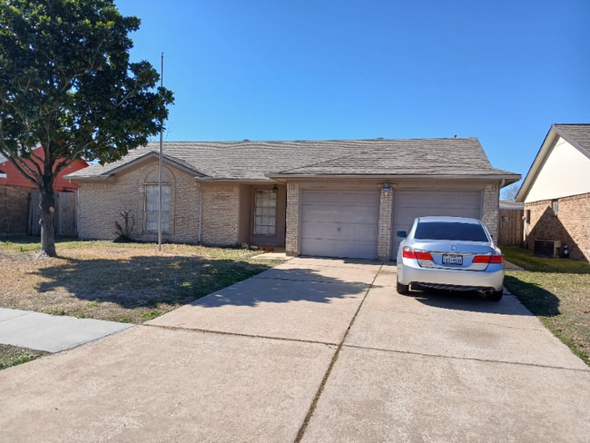 Building Photo - 4308 Fairway St