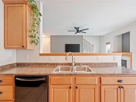 Building Photo - 3430 84th St