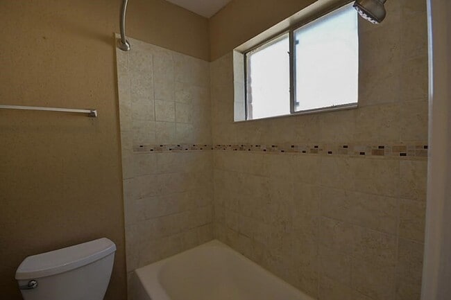 Building Photo - 5831 Culross Cl