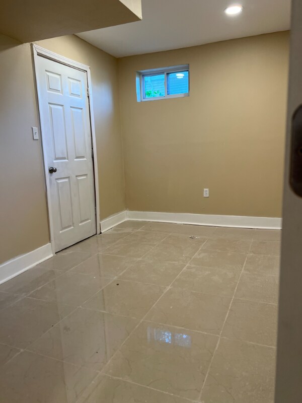 Building Photo - 501 Sulphur Spring Rd