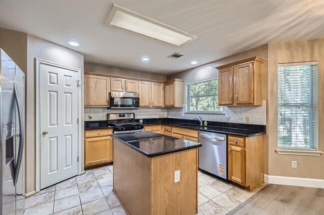 Building Photo - 10517 S Canoa Hills Trail