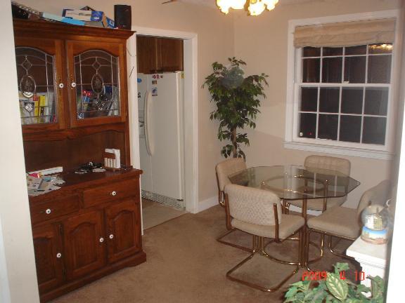 Building Photo - 2319 Modena Dr