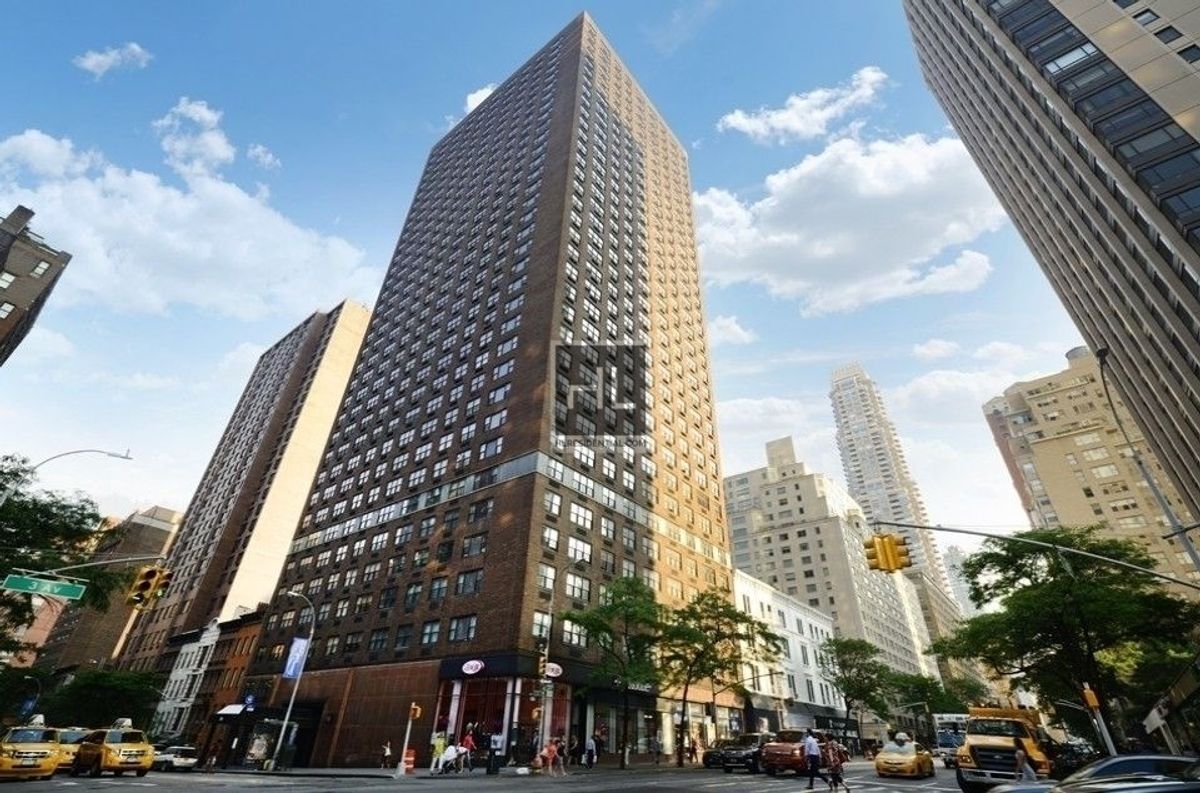 Building Photo - E. 72nd St., Upper East Side, Manhattan | 1 Bed, 1 Bath, Doorman, Gym, Q Train