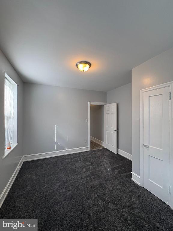 Building Photo - 2525 N 31st St