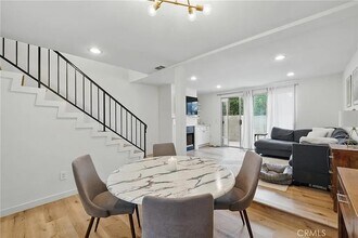 Building Photo - 14861 Mulberry Dr