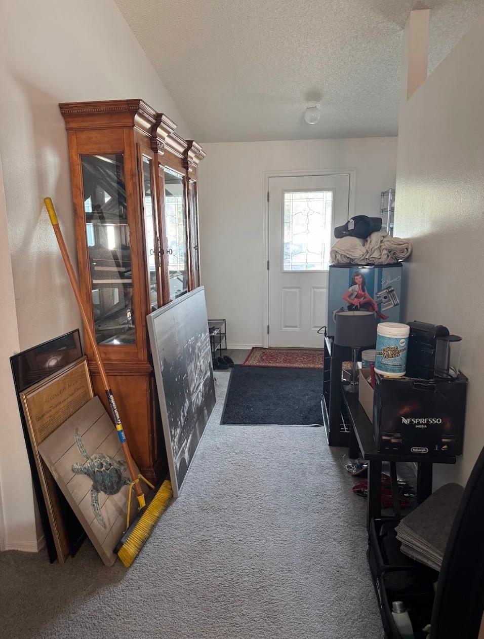 entry hallway - 327 Lake Daisy Loop