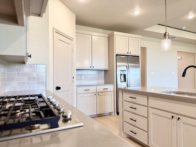 Building Photo - 2808 133rd St