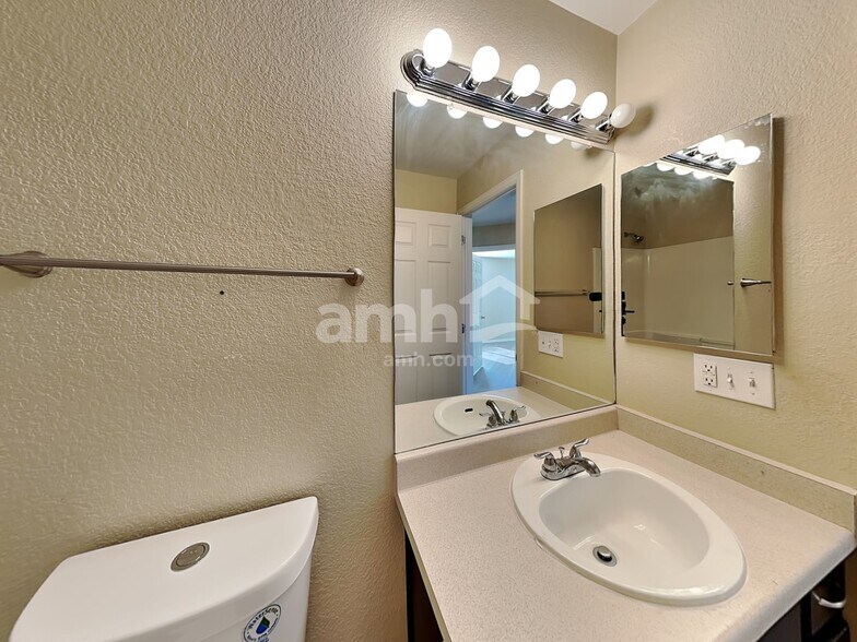 Building Photo - 15396 E 99th Pl