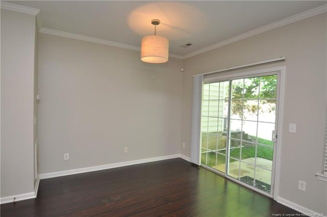 Building Photo - 2202 Plum Frost Dr