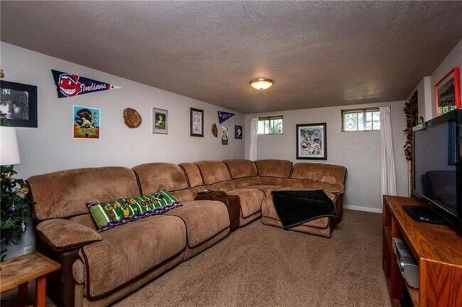 Building Photo - 3 bedroom in Billings MT 59101