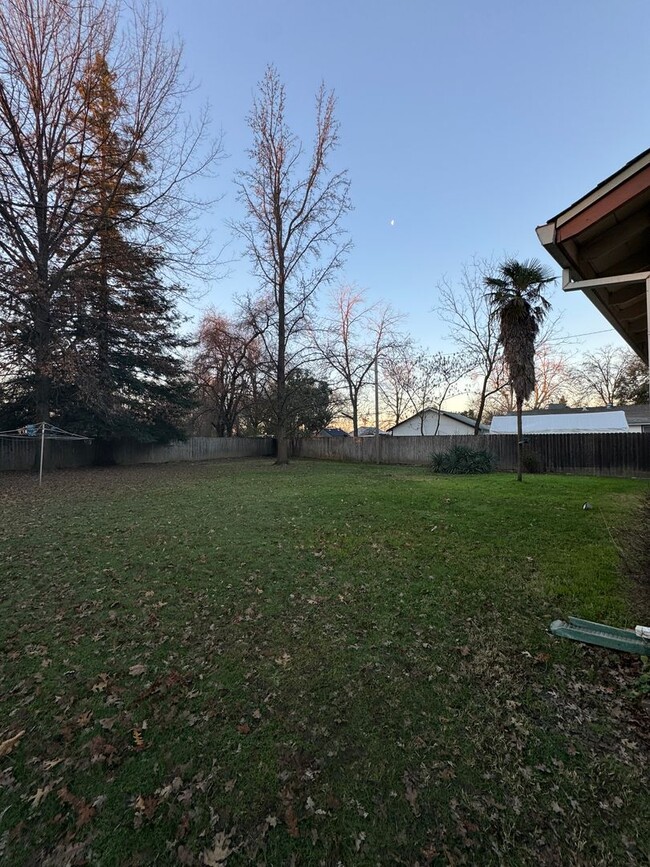 Building Photo - Charming 3-Bedroom Home in the Heart of Redding!