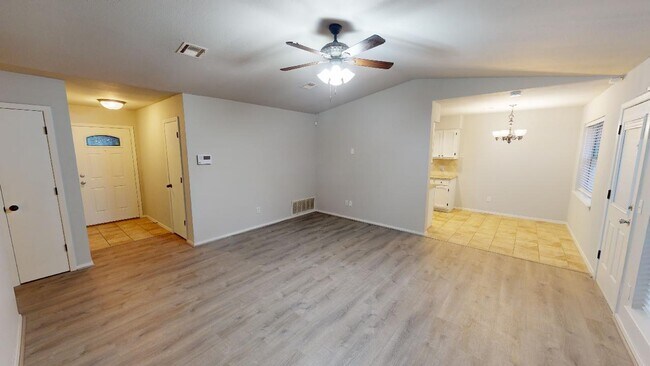 Building Photo - 9215 S 92nd E Ave