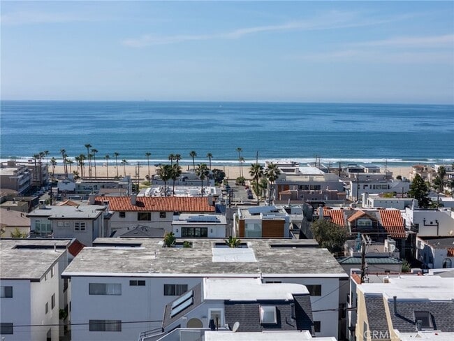 Building Photo - 1452 Loma Dr